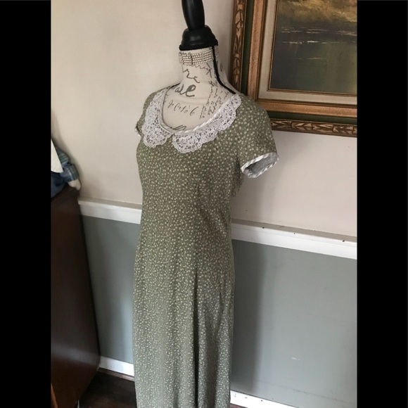 💚 Rare Vintage ” Arrested” by Jonathan Martin Lace Collar Dress ‼️FINAL SALE - Picture 7 of 8